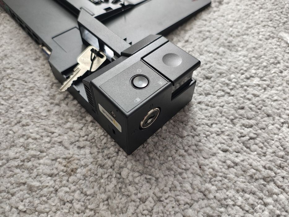 Deck thinkpad series 3 model 4337