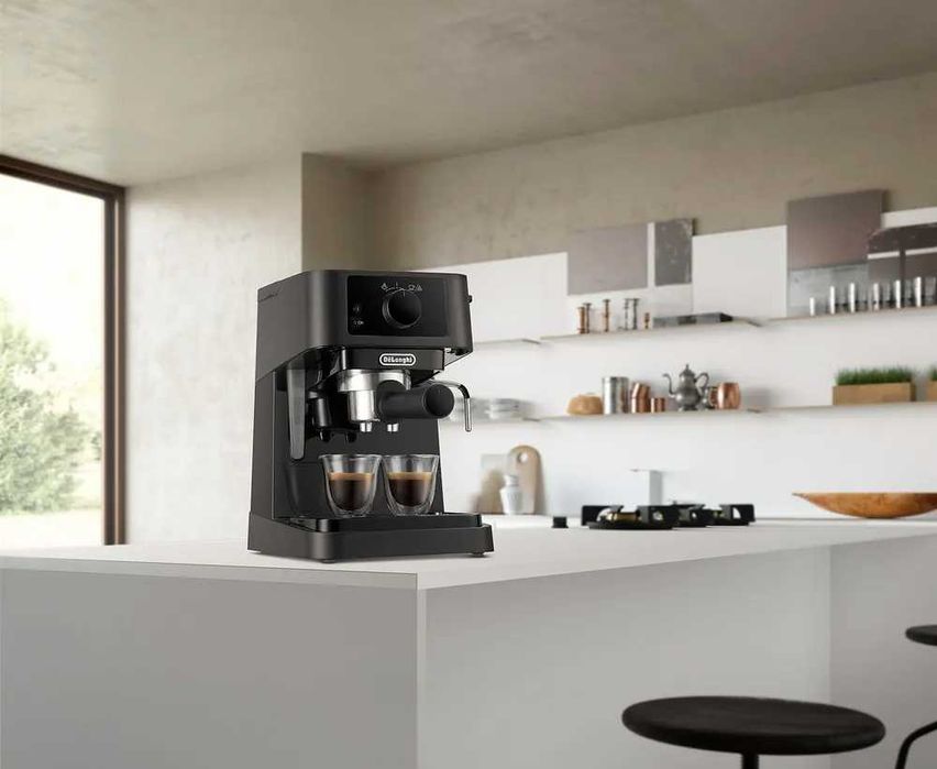 Kофеварка DeLonghi EC230.BK Stilosa большой ассортимент+доставка