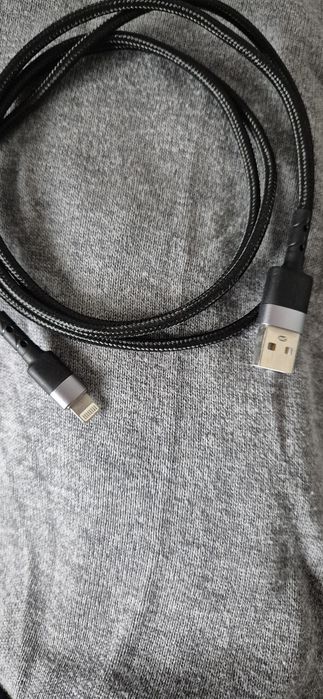 Încărcător 20w iStyle pt Iphone, Ipad sau Apple Watch cu cablu lightni