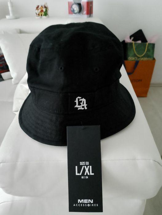 Vând pălărie sport/fashion nou nouța cu eticheta,New Yorker.