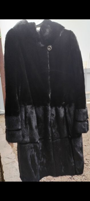 Продам норковую шубу