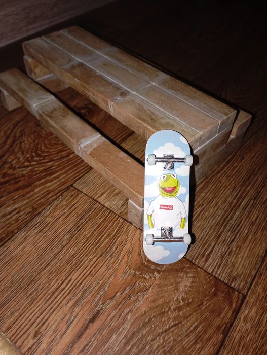 Фингерборд тэйлвип с рампой! Ширина 3,5 см