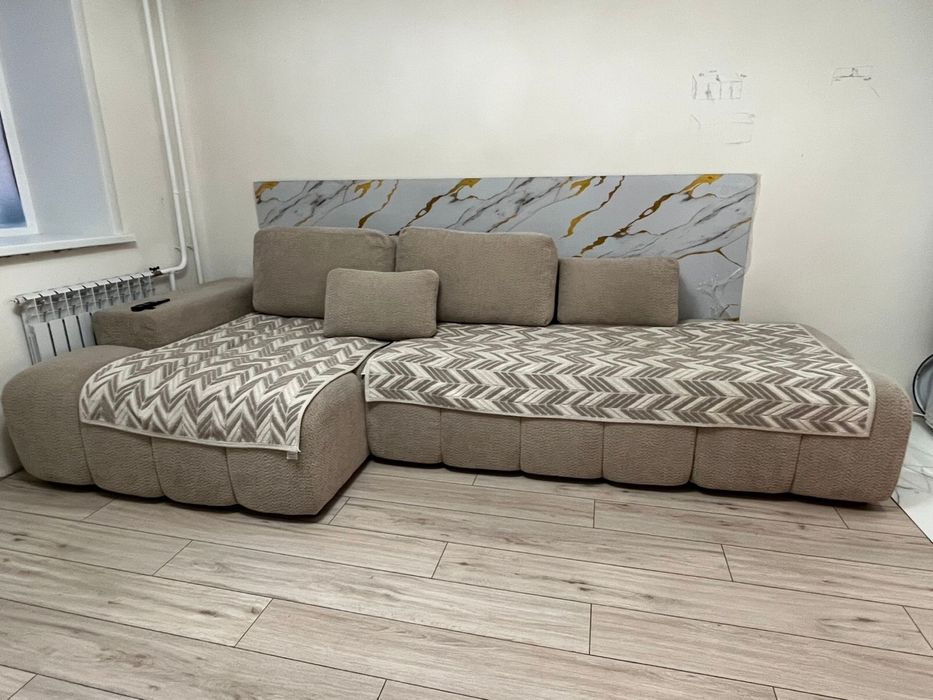 Продам диван новый