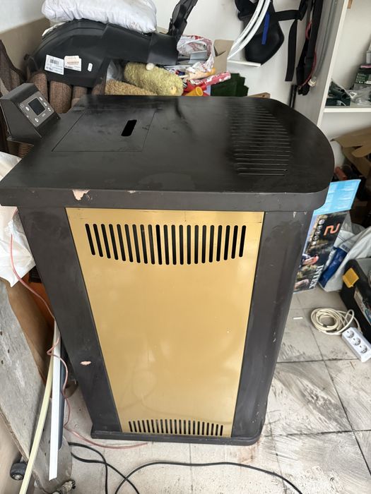 Пелетна камина 24kW Golden Fire