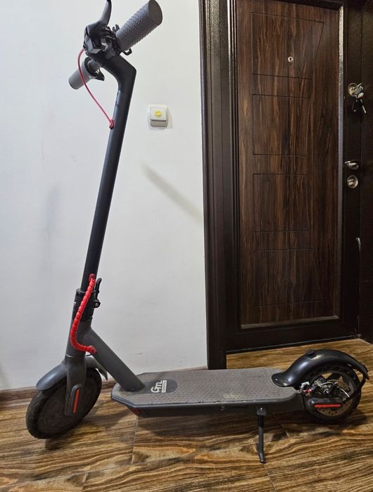 Електрическа тротинетка за ремонт или за части