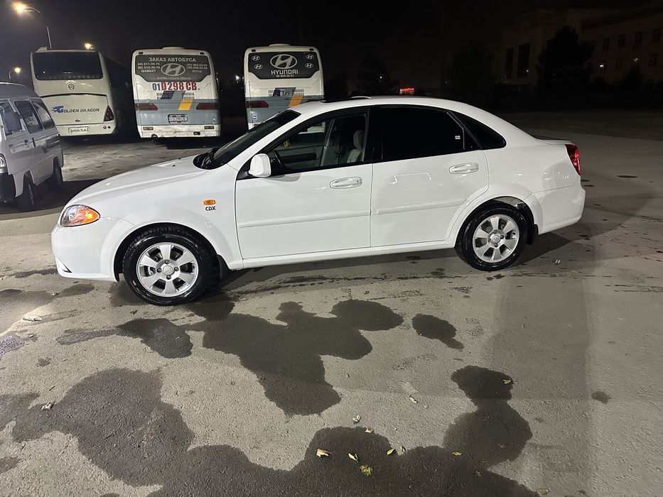 Jentra sotiladi 2021 oq