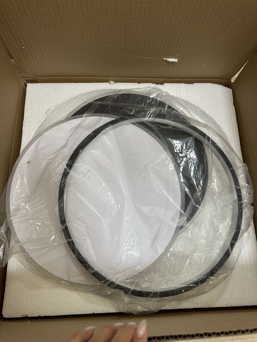 Плафон люстра новая