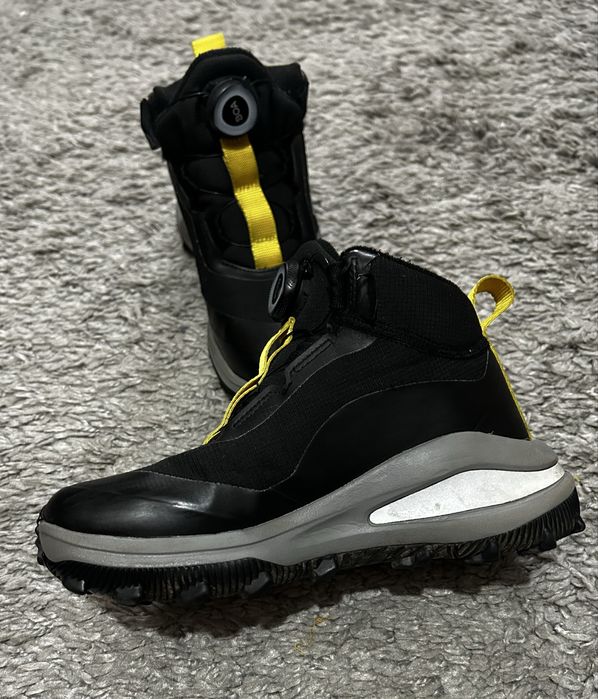 Ghete Adidas baieti marimea 33