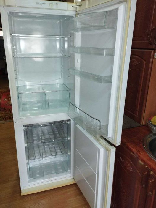 продам холодильник