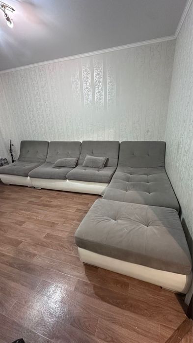 Продаю диван 3 метра