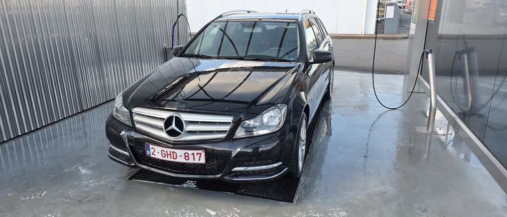 Mercedes w204  2011