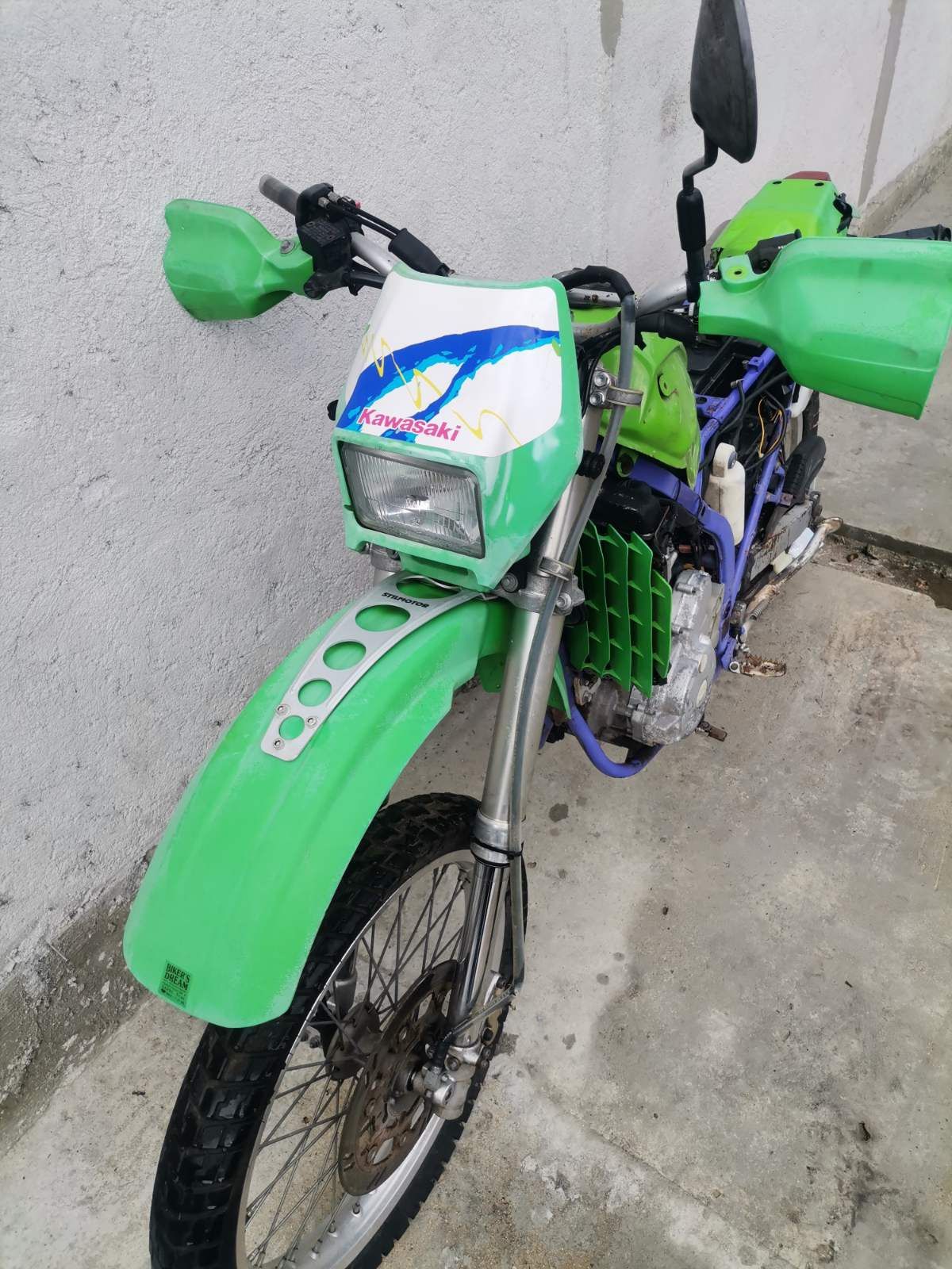 Само на части Kawasaki klx 650