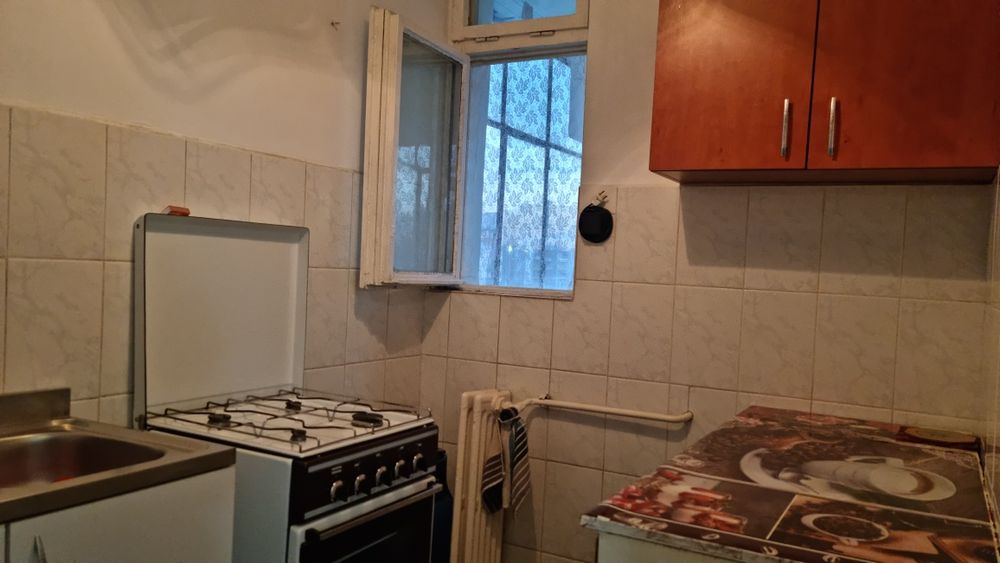 Dau in chirie apartament 1 camera