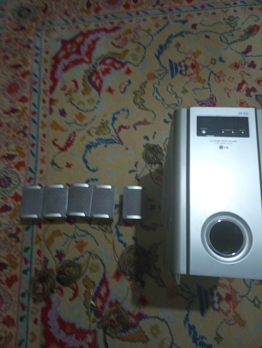 Sistem audio home cinema LG