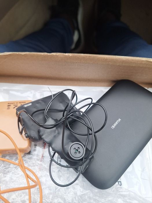 Camera spion cu tot chitul