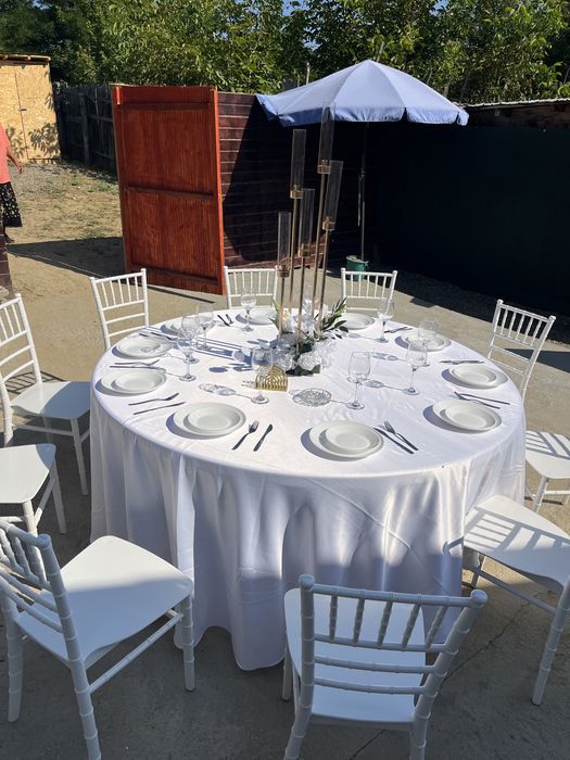 Cort de inchiriat, complet utilat