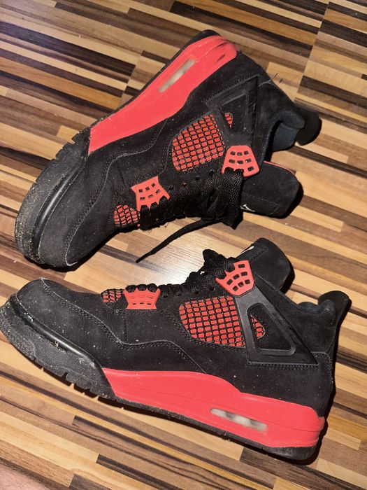 Jordan 4 Red Thunder
