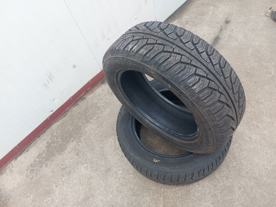 135 lei bucata! Doua anvelope M+S/IARNA 205 55 16 Uniroyal! 7 mm