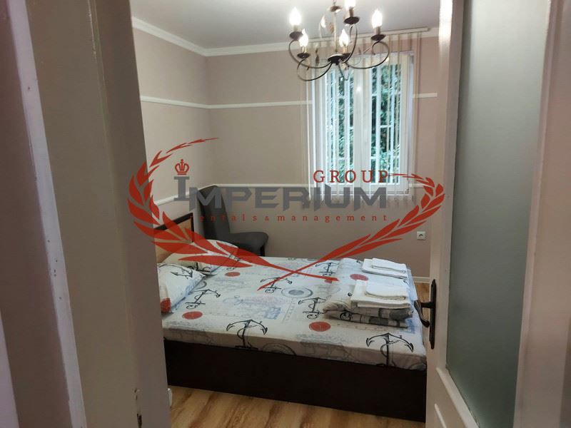 Дава се под наем Тристаен апартамент в Варна, Гръцка махала - 75 кв.м за 510 € - Снимка #4