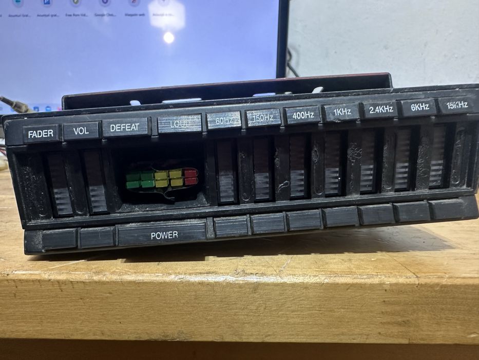 Egalizator auto magton mg8971