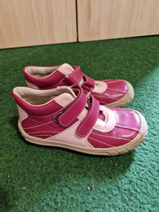 Ghete din piele nr.29