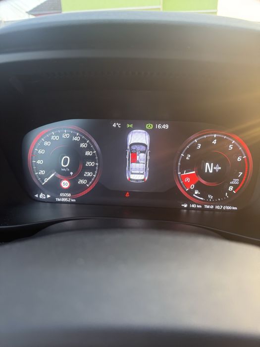 Vând Volvo Xc40  2020