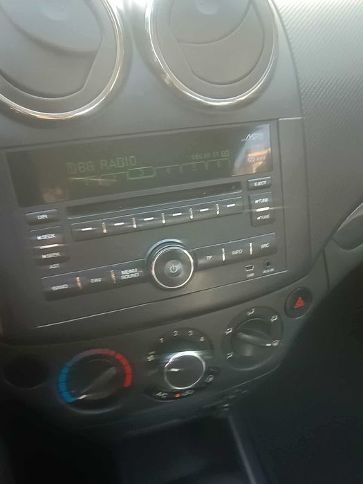 Лек автомобил Шевролет