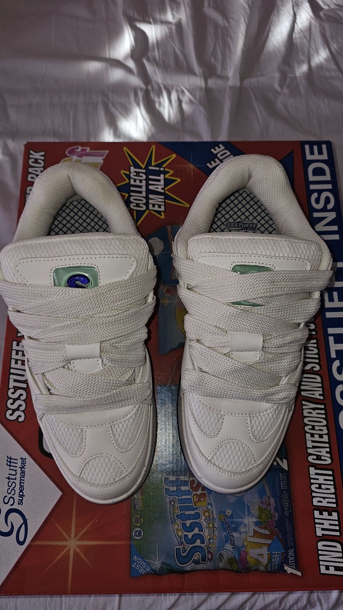 Adidasi Bershka x SSSTUFFF Editie Limitata