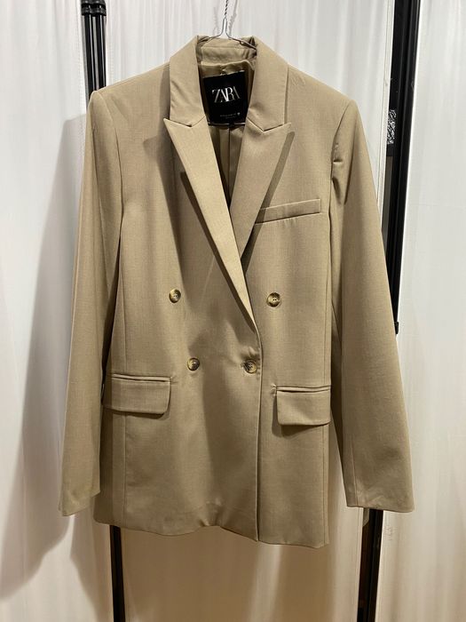 Двуредно оувърсайз сако Zara в тъмнобежово