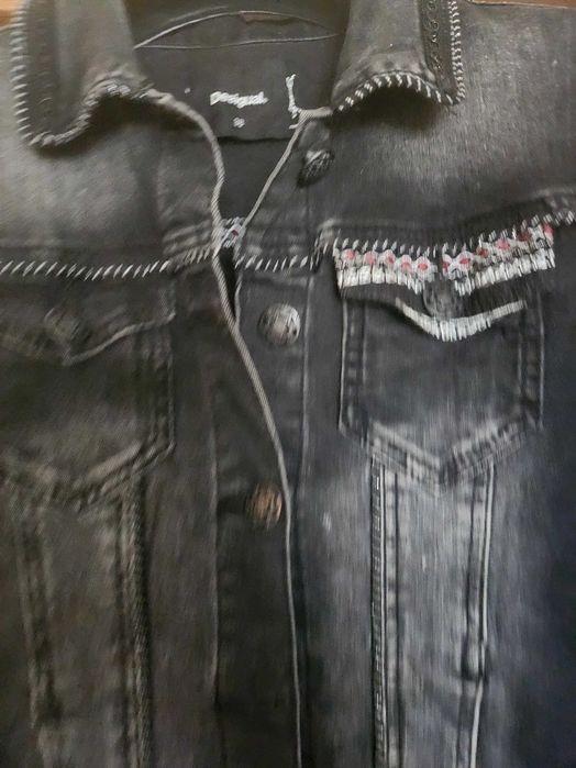 Дънково яке Desigual