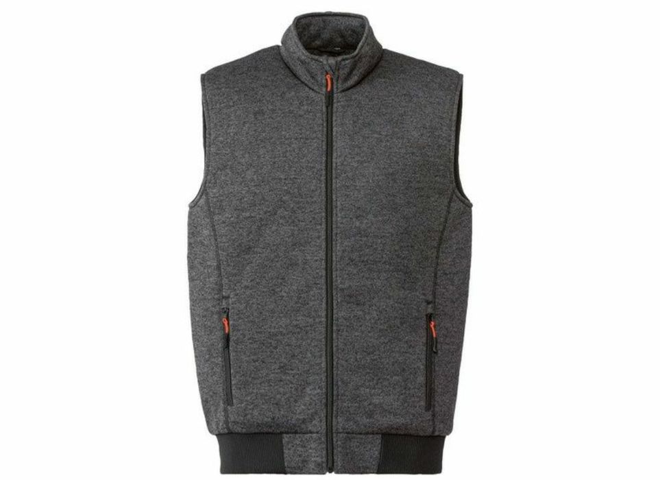 Мужской флисовый жилет.