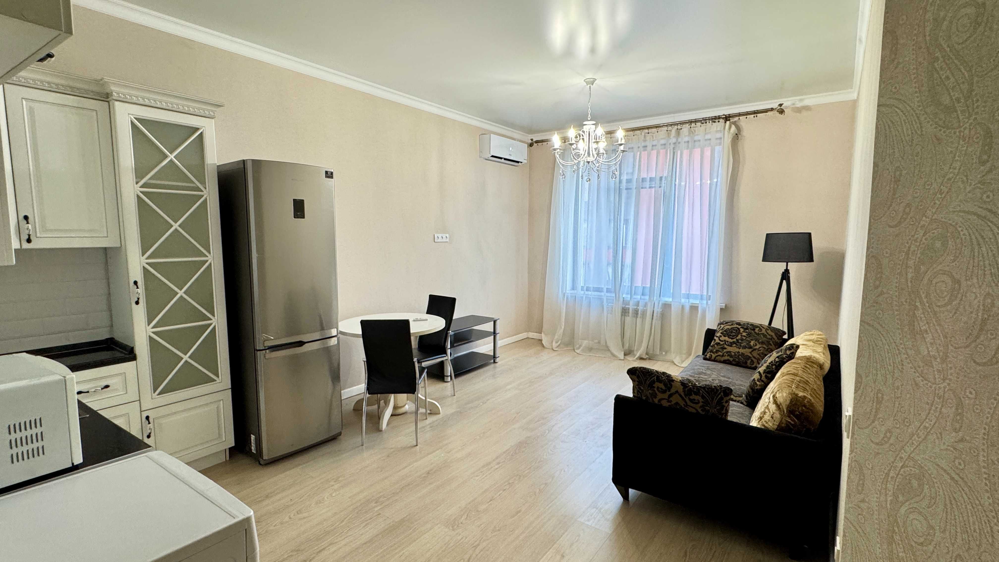 2-комнатная, свежий ремонт, 49 м², ЖК Varlamova, метро 5 мин!