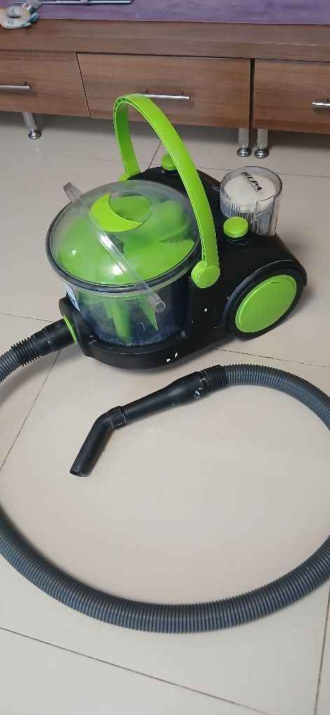 Aspirator 1600 W Studio Casa