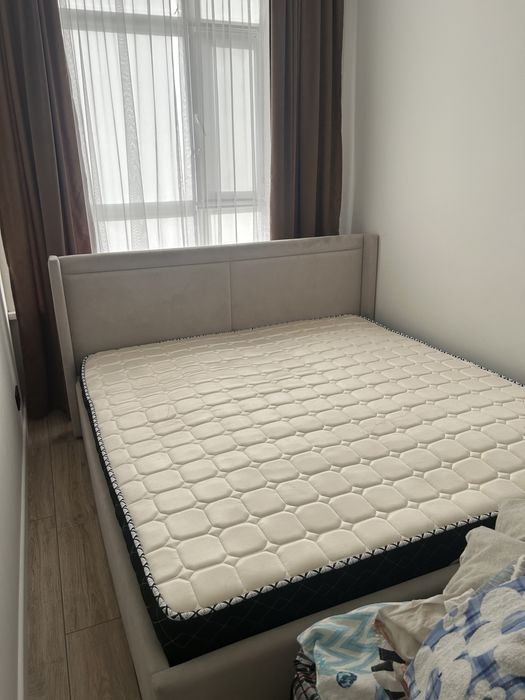 Продам кровать 180*200