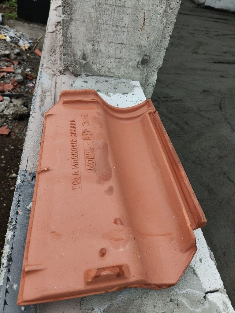 Țiglă ceramică Toza Markovic