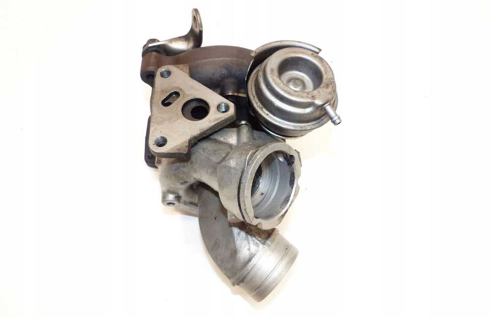Turbina VW Touareg 2.5 TDI cod 070145701J