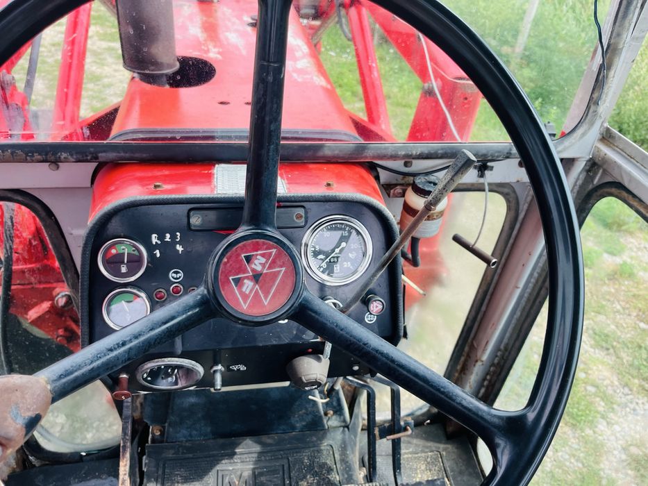 Tractor 4*4 cu incarcator frontal, MF, Massey Ferguson, nu Fiat, JD