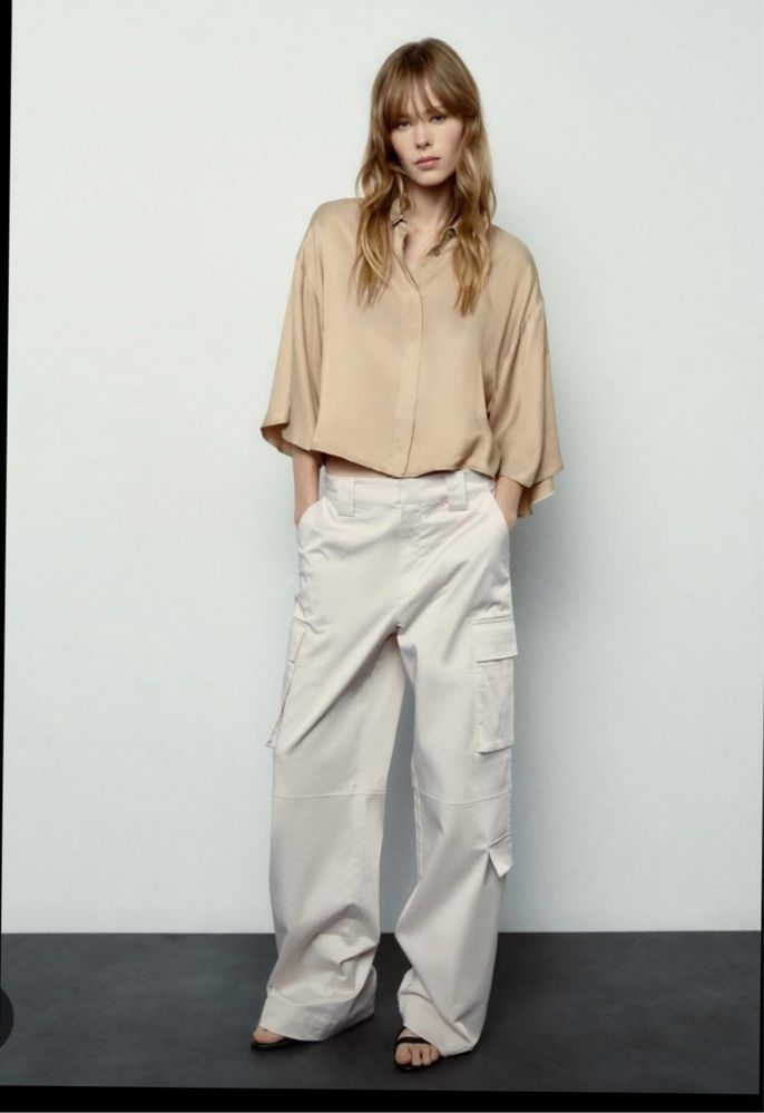 Сатенен панталон на Gina Tricot