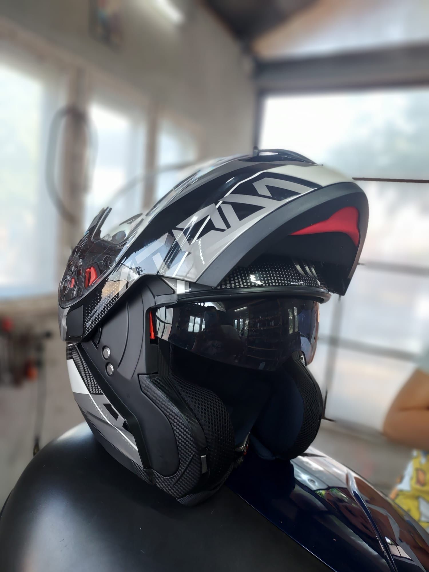 Casca moto Flip-up MT Helmets Atom SV QUARK XXL