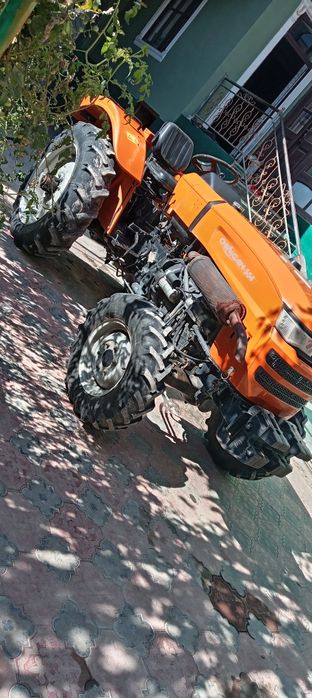 Chimgan 504 tiraktor sotladi