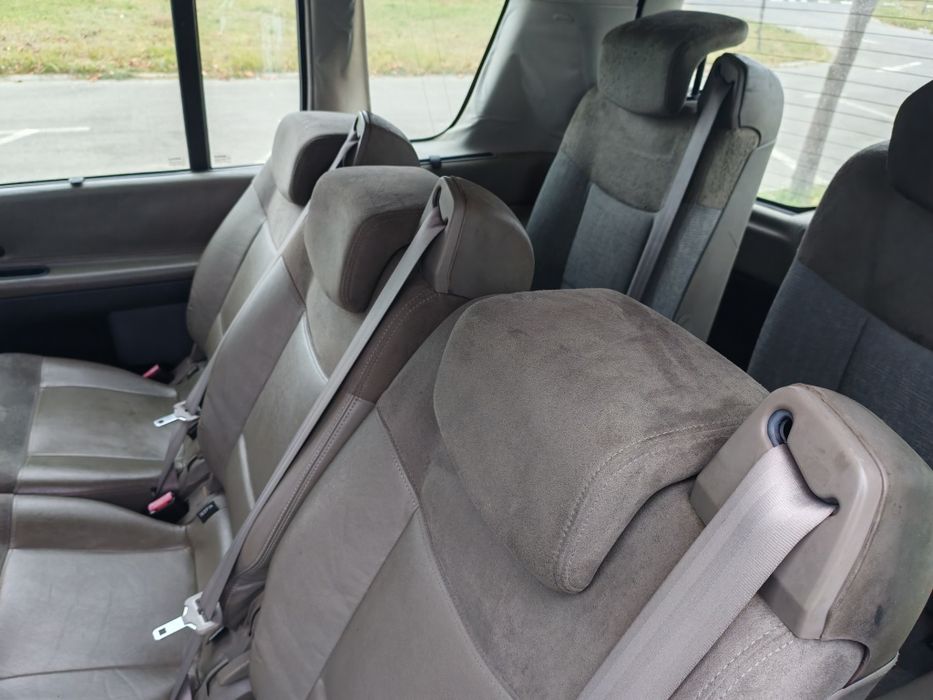 Renault Espace 4 dci model lung inițiale Paris 7 locuri 1850 e.