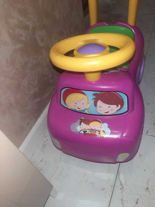 Бебешка количка за бутане