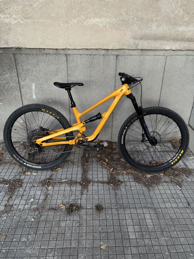 mtb YT jeffsy primus 26