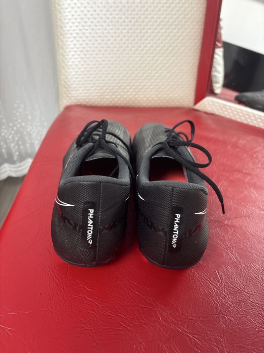 ghete fotbal nike gt 3