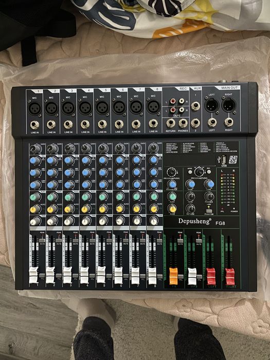 Mixer audio profesional 8 canale