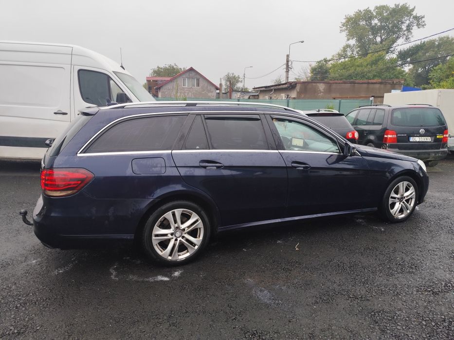 Mercedes e 300 hybrid vând sau schimb