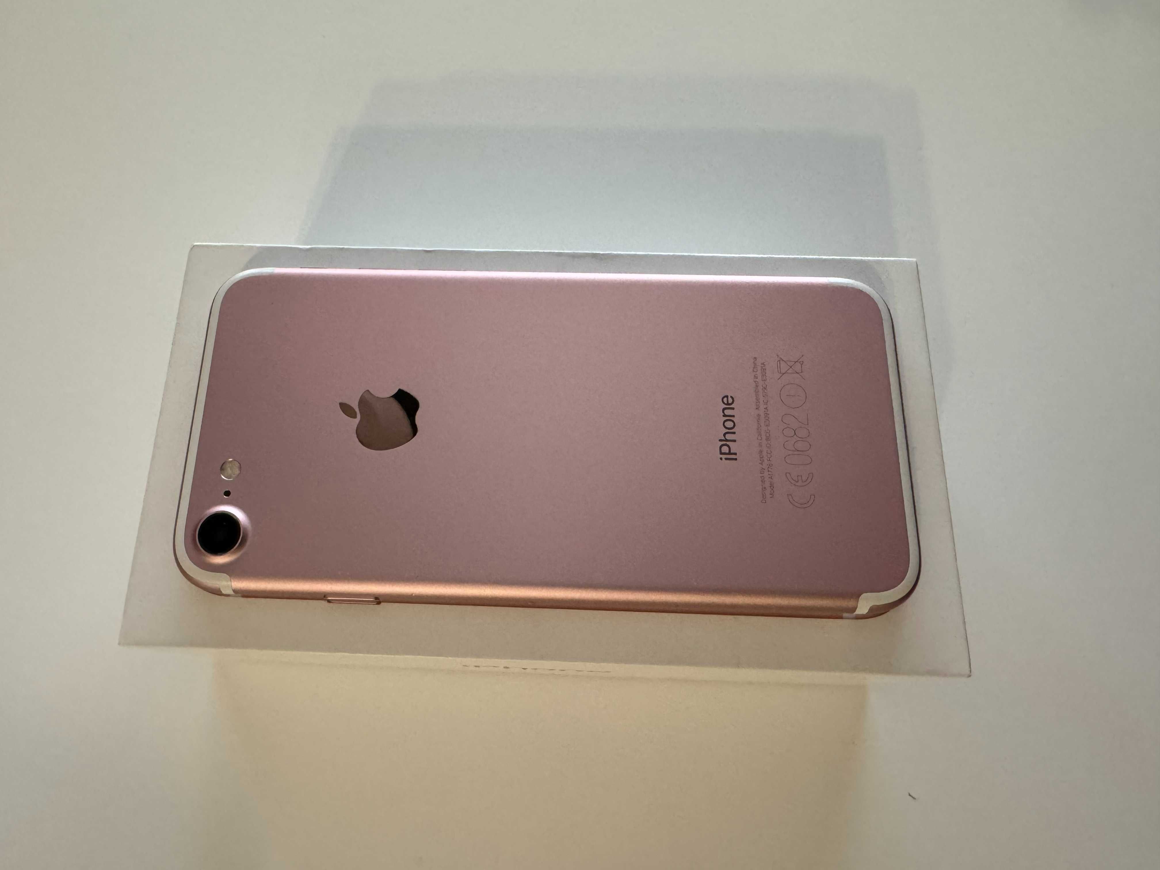 iphone 7 32GB розово злато