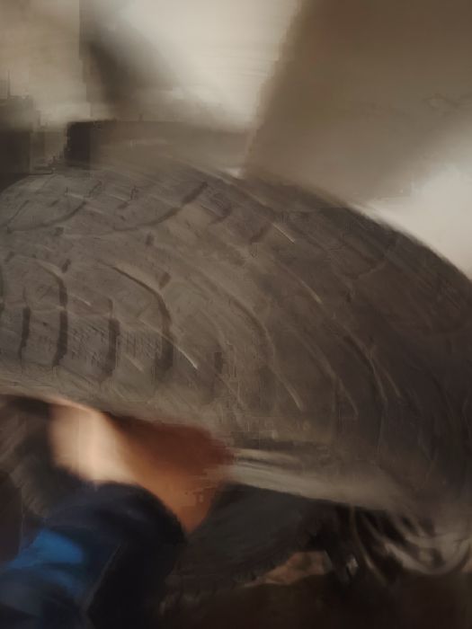 Продам комплект шин. Данлоп в хорошем состоянии