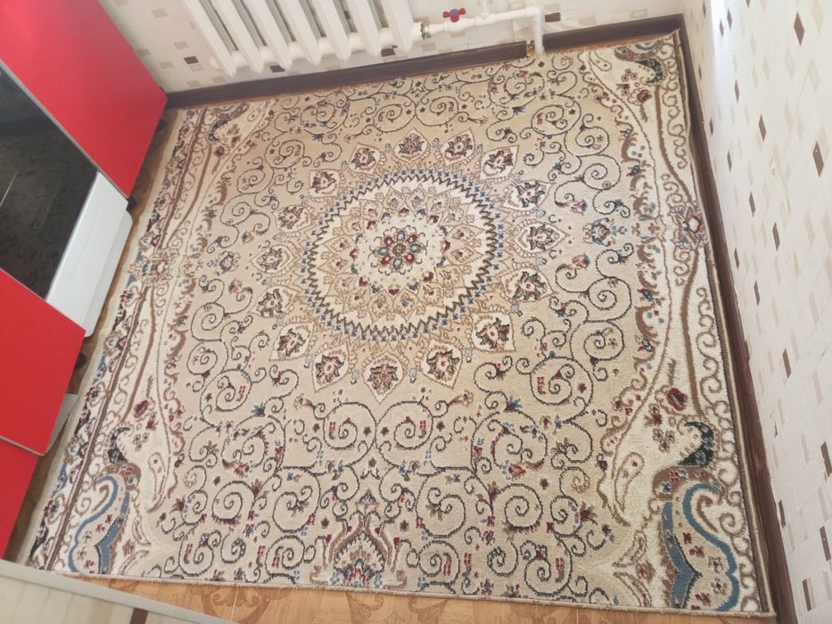 Палас 170*185 см