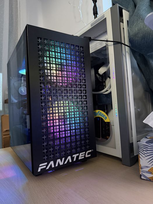 PC Gaming Ryzen 5 5600X RTX3060Ti FE 32GB 500GB SSD AIO Arctic